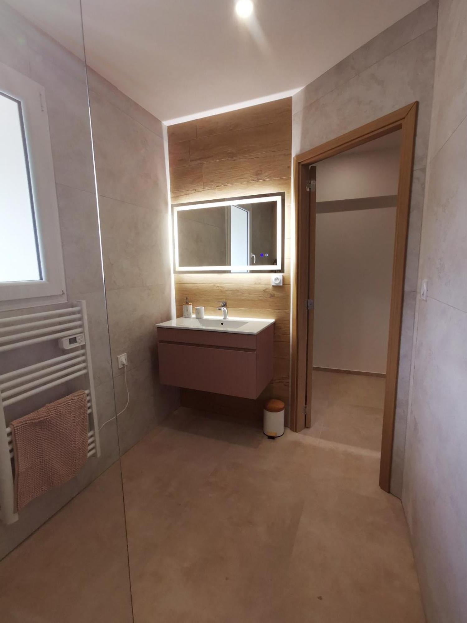 شقة Magnifique Duplex Neuf Parking Et Terrasse دول المظهر الخارجي الصورة