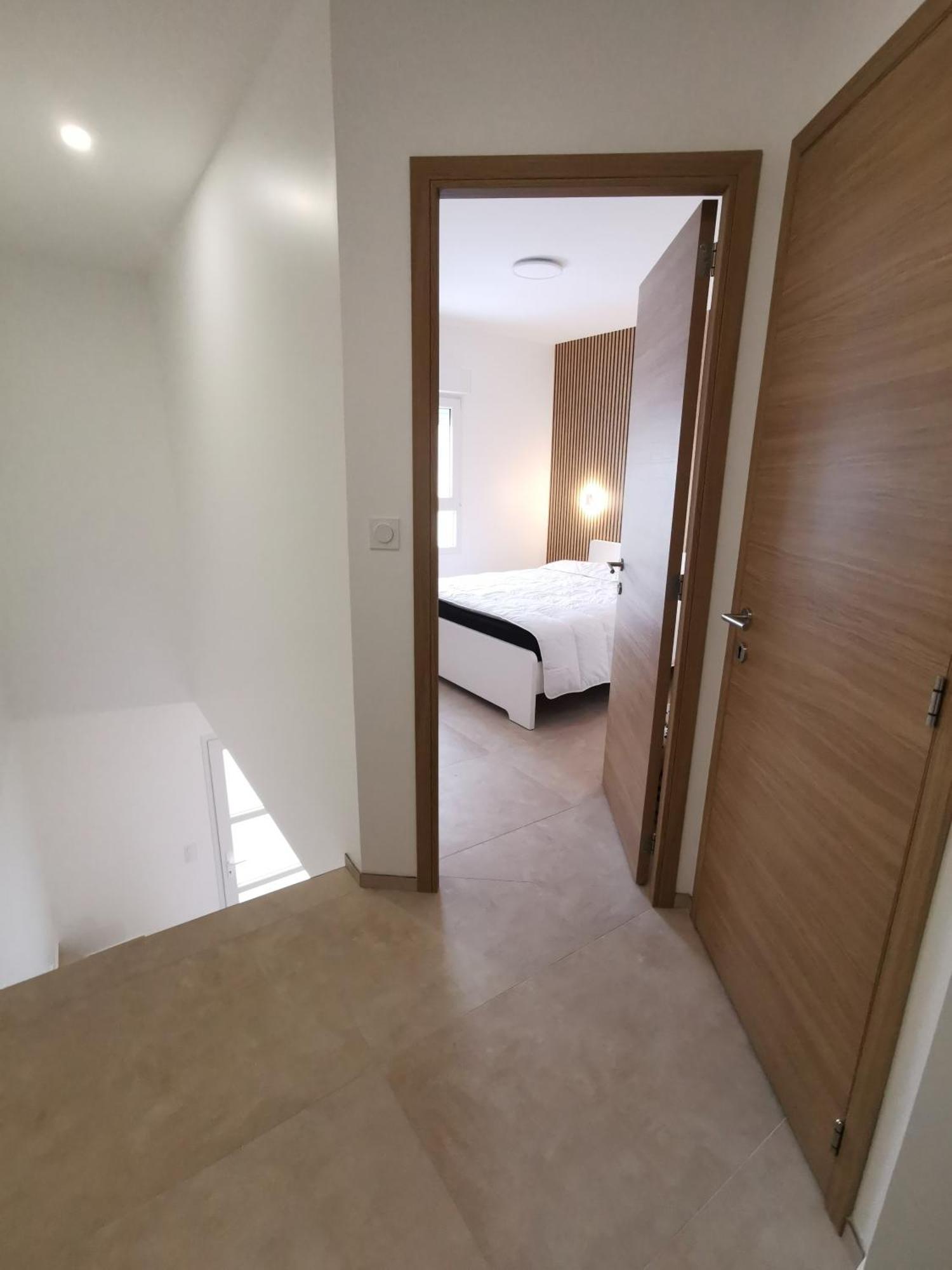 شقة Magnifique Duplex Neuf Parking Et Terrasse دول المظهر الخارجي الصورة